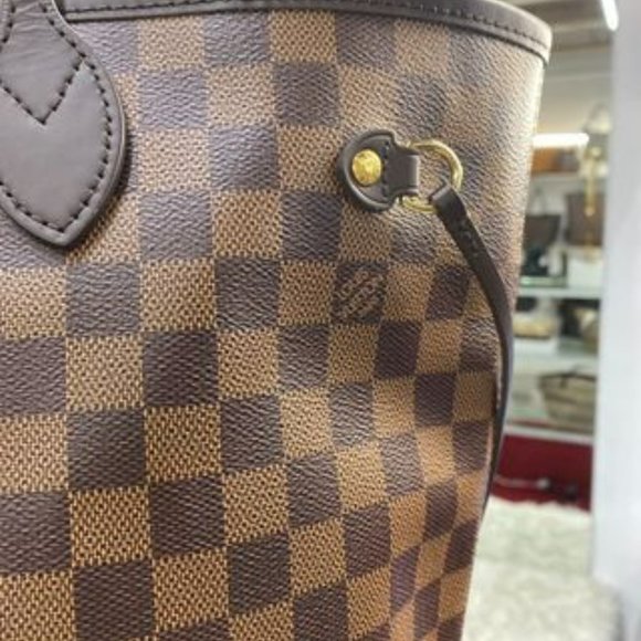 Louis Vuitton Damier Ebene Neverfull MM - Picture 5 of 16